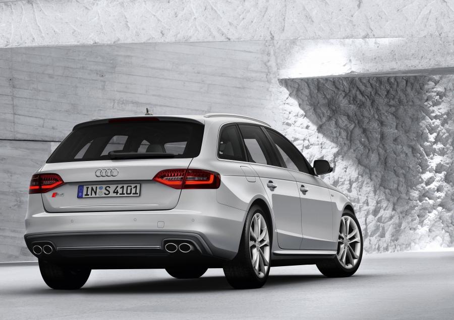  Audi S4 Avant (B8, 8K) 2012 года  (WW) (фото 18 из 28)